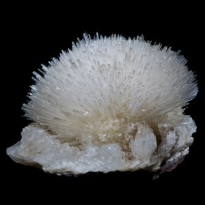 Mineral: Natrolite